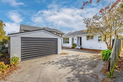 Photo of property in 1/79 Greers Road, Burnside, Christchurch, 8041