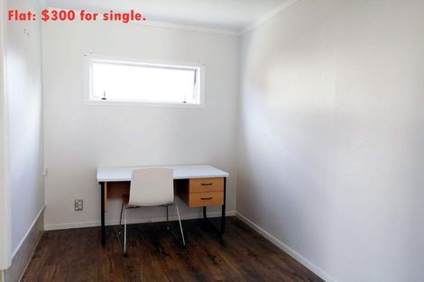 Photo of property in 5 Maui Pomare Street, Blockhouse Bay, Auckland, 0600