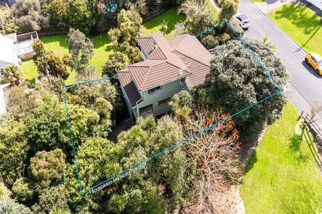 Photo of property in 2/41 Lyons Avenue, Murrays Bay, Auckland, 0630