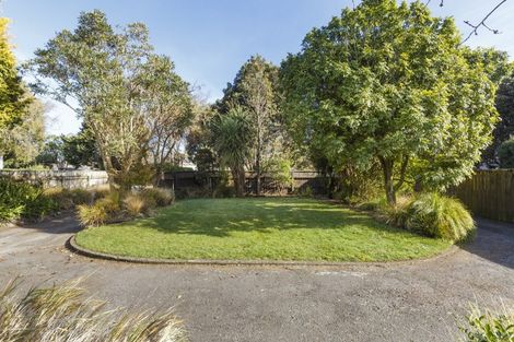 Photo of property in 17 Manawatu Street, Hokowhitu, Palmerston North, 4410