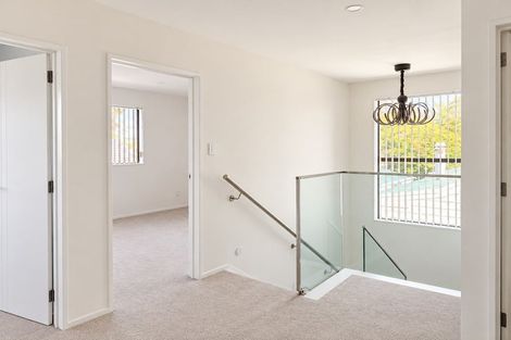 Photo of property in 45 Carnoustie Drive, Wattle Downs, Auckland, 2103