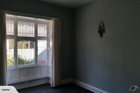 Photo of property in 84 North Avon Road, Richmond, Christchurch, 8013