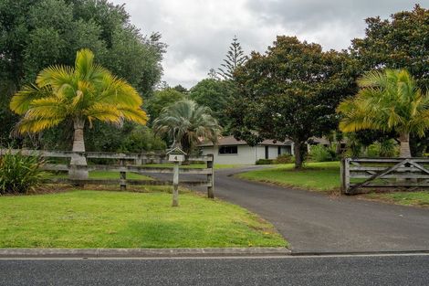 Photo of property in 4 Kotare Heights, Kerikeri, 0230
