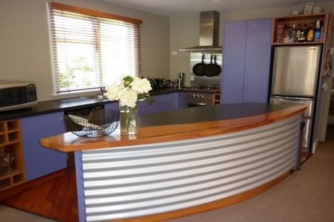 Photo of property in 100 Innes Road, St Albans, Christchurch, 8052