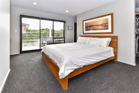 Photo of property in 133 Mcrobbie Road, Kingseat, Papakura, 2580