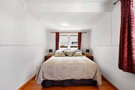 Photo of property in 54 Douglas Mclean Avenue, Marewa, Napier, 4110