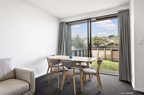 Photo of property in 3/74 Derwent Street, Island Bay, Wellington, 6023