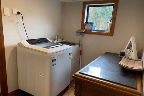 Photo of property in 24 Tayler Street, Eltham, 4322