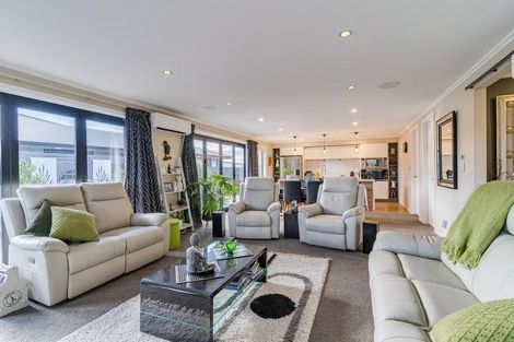 Photo of property in 11 Lakeland Avenue, Twizel, 7901