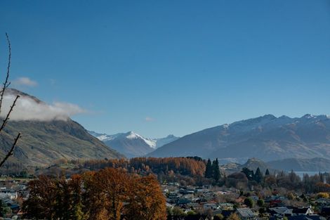 Photo of property in Meadowstone Alpha Series, 2 Petalite Lane, Wanaka, 9305