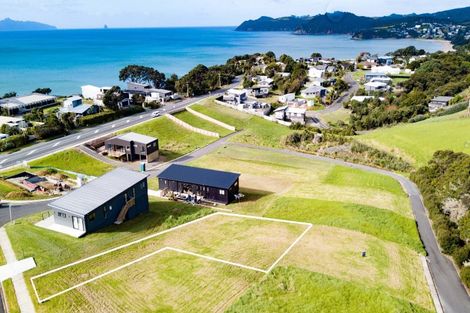 Photo of property in 5 Blue Moon Rise, Langs Beach, 0582