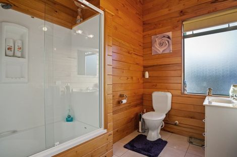 Photo of property in 170a Buffalo Beach Sh25 Road, Whitianga, 3510