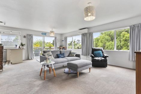 Photo of property in 1/10 Ambler Avenue, Glen Eden, Auckland, 0602