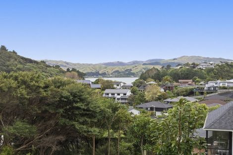 Photo of property in 2/18 Sailmaker Close, Whitby, Porirua, 5024