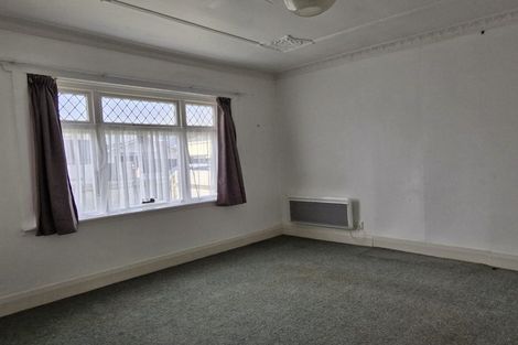 Photo of property in 37 Bay Street, Petone, Lower Hutt, 5012