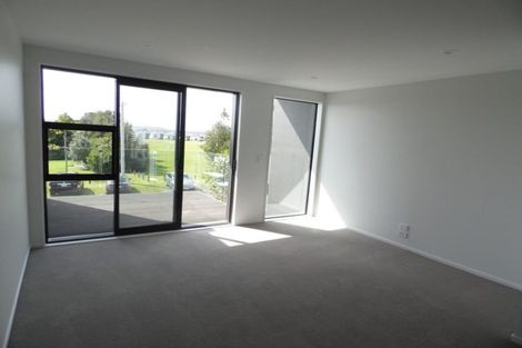 Photo of property in 26 Memorial Park Lane, Hobsonville, Auckland, 0618