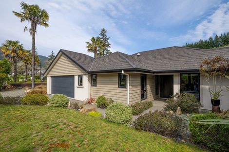 Photo of property in 40 Sunningdale Drive, Stoke, Nelson, 7011