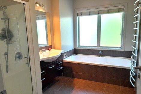 Photo of property in 128 Harbour Drive, Matarangi, Whitianga, 3592