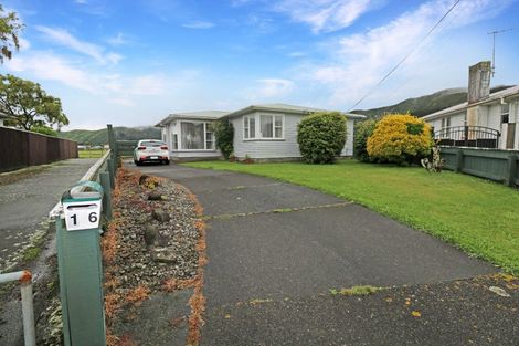Photo of property in 16 Halifax Street, Wainuiomata, Lower Hutt, 5014
