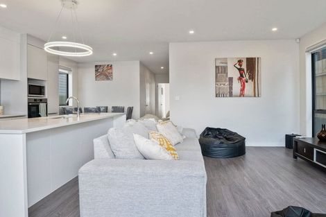 Photo of property in 10 Kea Road, Silverdale, 0932