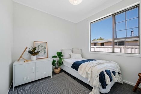 Photo of property in 9 Clare Place, Cromwell, 9310
