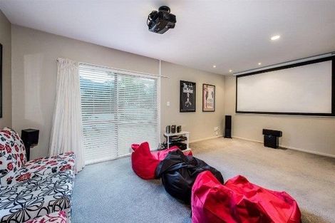 Photo of property in 20 Beechwood Road, Rothesay Bay, Auckland, 0630