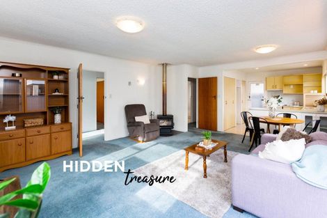 Photo of property in 41c Ludlam Crescent, Woburn, Lower Hutt, 5010