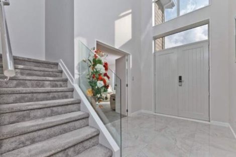 Photo of property in 14 Ascension Crescent, Orewa, 0931