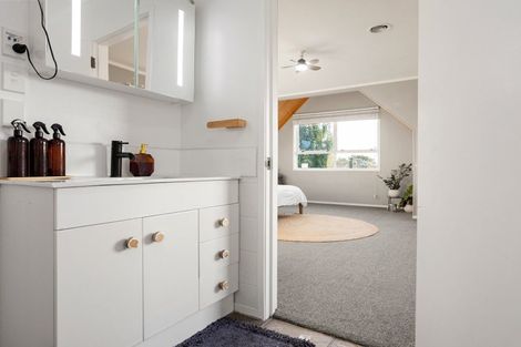 Photo of property in 38 Endeavour Avenue, Flagstaff, Hamilton, 3210