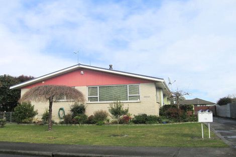 Photo of property in 2/18 Crail Avenue, Flaxmere, Hastings, 4120