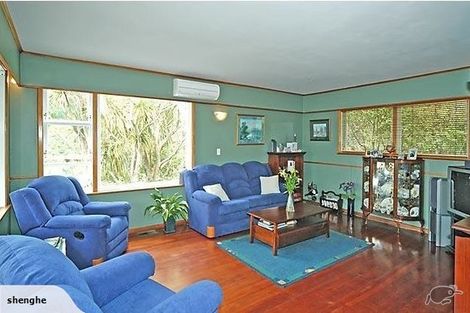 Photo of property in 21 Kitchener Terrace, Johnsonville, Wellington, 6037