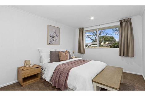 Photo of property in 2/163 Halswell Junction Road, Halswell, Christchurch, 8025