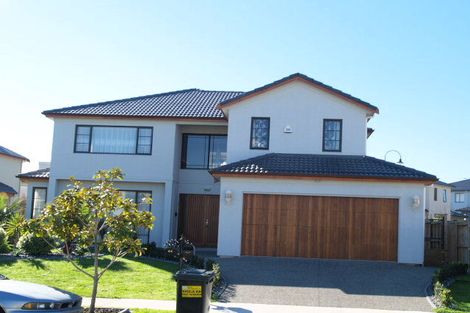 Photo of property in 44 Amberwood Drive, Northpark, Auckland, 2013