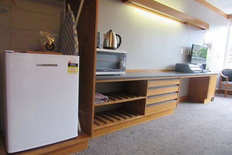 Photo of property in Sharella Living, 20 Glenmore Street, Thorndon, Wellington, 6011