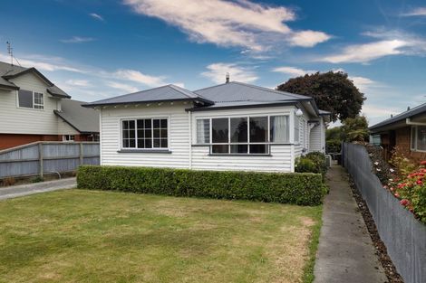 Photo of property in 64 Cameron Street, Ashburton, 7700
