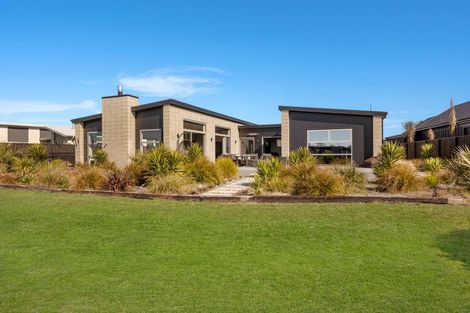 Photo of property in 65 The Esplanade, Pegasus, 7612