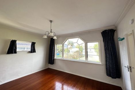 Photo of property in 3 Tawa Street, Woburn, Lower Hutt, 5010