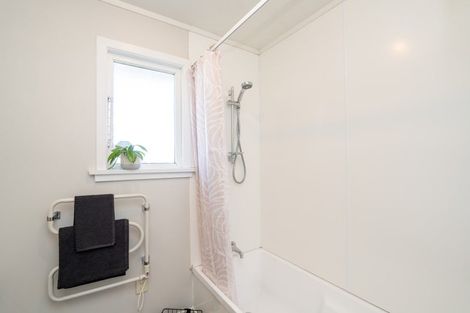 Photo of property in 12 Stirrat Street, Kingswell, Invercargill, 9812