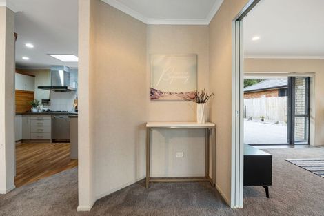 Photo of property in 35 Milbrook Place, Chartwell, Hamilton, 3210