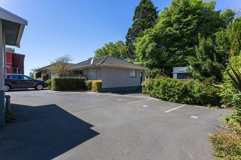 Photo of property in 53 Manor Place, Dunedin Central, Dunedin, 9016