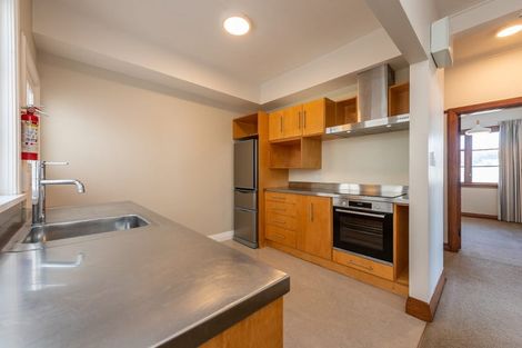 Photo of property in Ionian Flats, 123-125 Brougham Street, Mount Victoria, Wellington, 6011