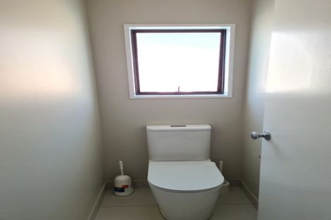 Photo of property in 11b Atkin Avenue, Mission Bay, Auckland, 1071