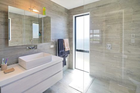 Photo of property in 3 Waimarie Street, Pegasus, 7612