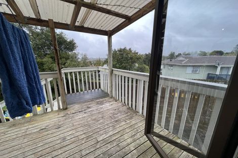 Photo of property in 22 Crosby Road, West Harbour, Auckland, 0618