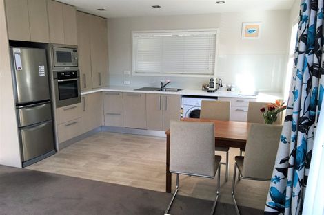 Photo of property in 32 The Parade, Saint Heliers, Auckland, 1071