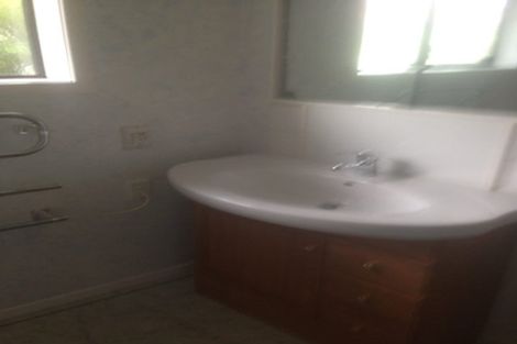 Photo of property in 3 Tanera Crescent, Brooklyn, Wellington, 6021