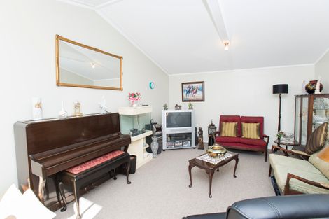 Photo of property in 12 Redmond Street, Elgin, Gisborne, 4010