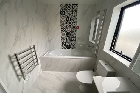 Photo of property in 32 Minhas Road, Papakura, 2110