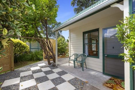 Photo of property in 2/70 Whiteley Street, Moturoa, New Plymouth, 4310