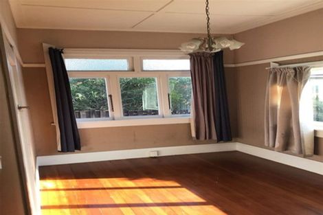 Photo of property in 1/3185 Great North Road, New Lynn, Auckland, 0600